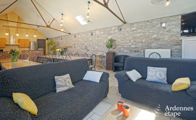 Wonderful castle farm for 18 guests in Durbuy