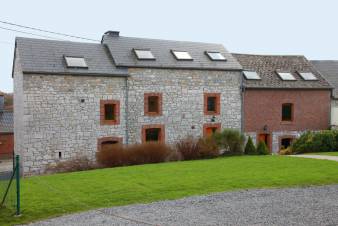 Charming 2.5 star holiday cottage for 17 people for rent near Durbuy