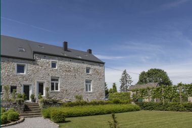 Holiday cottage in Durbuy for 11/12 persons in the Ardennes