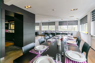 Holiday cottage in Durbuy for 22/24 persons in the Ardennes