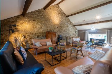 Holiday cottage in Durbuy for 14/20 persons in the Ardennes