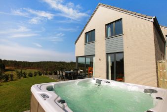 Holiday home in Durbuy for 6 with jacuzzi and garden - Your dog is welcome.