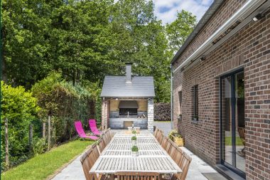 Holiday cottage in Durbuy for 22 persons in the Ardennes