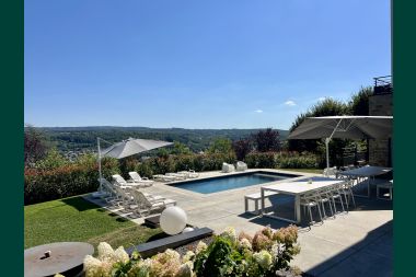 Luxury villa in Durbuy for 14 persons in the Ardennes