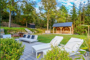 Luxury villa in Durbuy: enjoy wellness, art and nature for 8 people