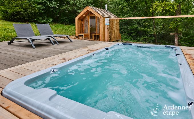 Luxevilla in Durbuy for 8 people with jacuzzi, sauna, covered terrace and private garden