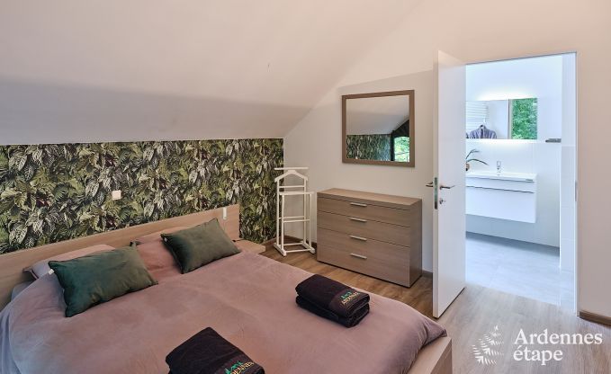 Luxevilla in Durbuy for 8 people with jacuzzi, sauna, covered terrace and private garden