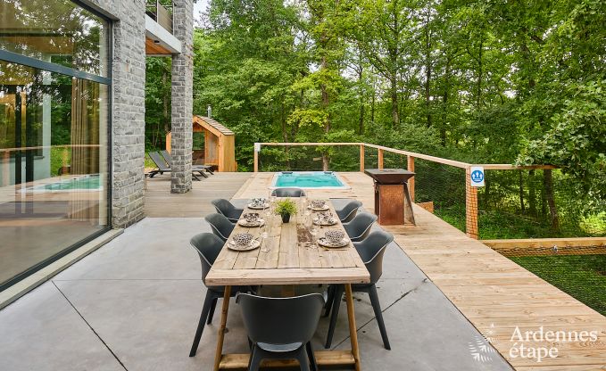 Luxevilla in Durbuy for 8 people with jacuzzi, sauna, covered terrace and private garden