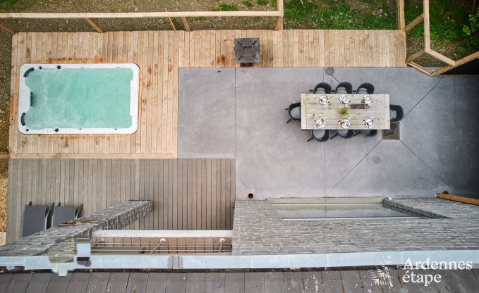 Luxevilla in Durbuy for 8 people with jacuzzi, sauna, covered terrace and private garden