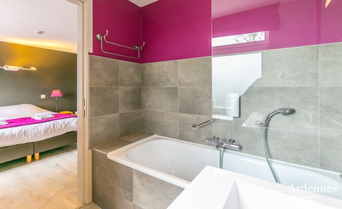Holiday cottage in Durbuy for 22/24 persons in the Ardennes