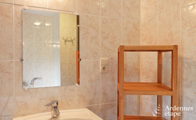 Holiday home in Durbuy: 32 people, 12 bedrooms, private garden, heart of the Belgian Ardennes