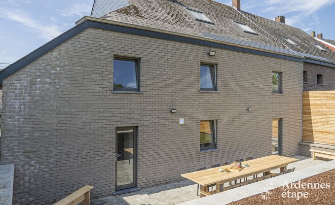 Holiday home in Durbuy for 14 people with 5 bedrooms, 4 bathrooms and private garden