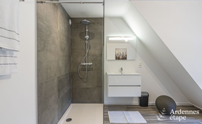 Holiday home in Durbuy for 14 people with 5 bedrooms, 4 bathrooms and private garden