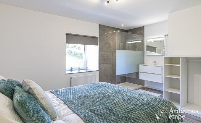 Holiday home in Durbuy for 14 people with 5 bedrooms, 4 bathrooms and private garden