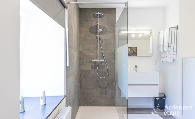 Holiday home in Durbuy for 14 people with 5 bedrooms, 4 bathrooms and private garden