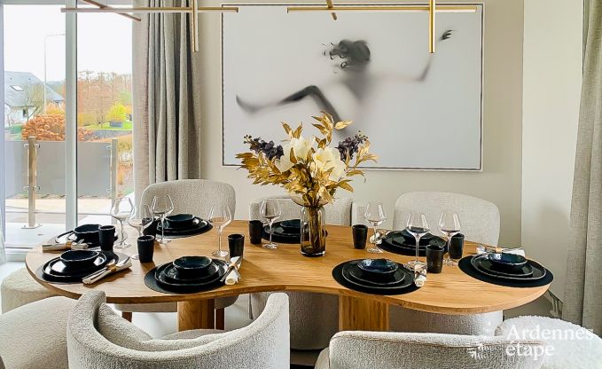 Luxury villa in Durbuy: enjoy wellness, art and nature for 8 people