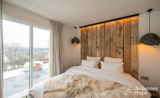 Luxury villa in Durbuy: enjoy wellness, art and nature for 8 people