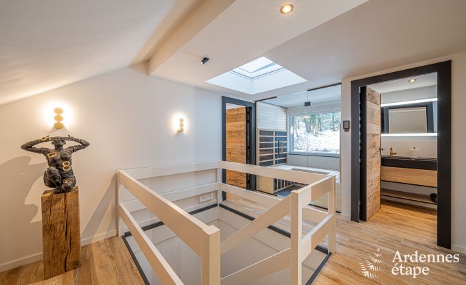 Luxury villa in Durbuy: enjoy wellness, art and nature for 8 people