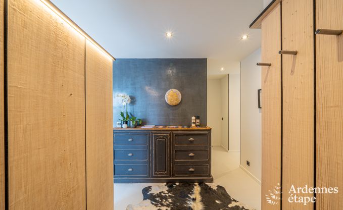 Luxury villa in Durbuy: enjoy wellness, art and nature for 8 people