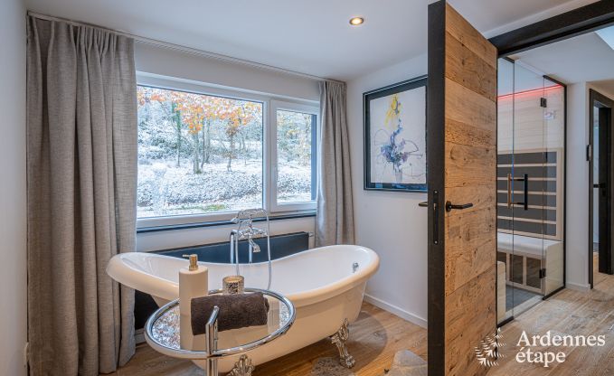 Luxury villa in Durbuy: enjoy wellness, art and nature for 8 people