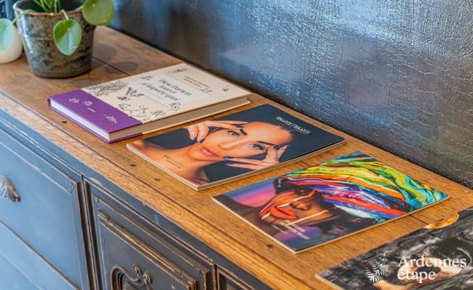 Luxury villa in Durbuy: enjoy wellness, art and nature for 8 people