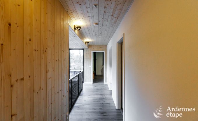 Pretty wooden chalet for eight persons in Erezée in the Ardennes