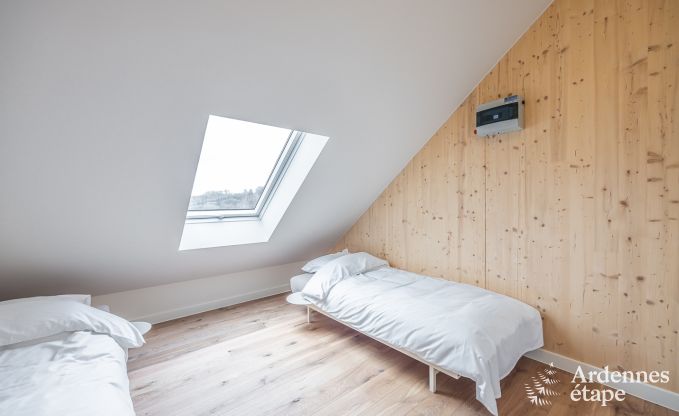 Holiday home in Erez�e for 18 athletes in the Ardennes