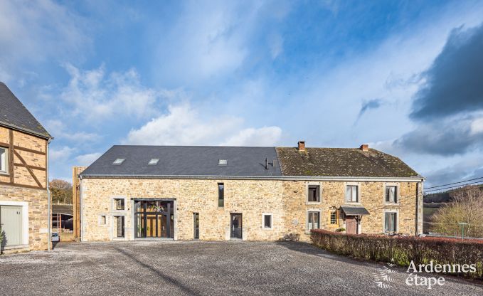 Holiday home in Erez�e for 18 athletes in the Ardennes