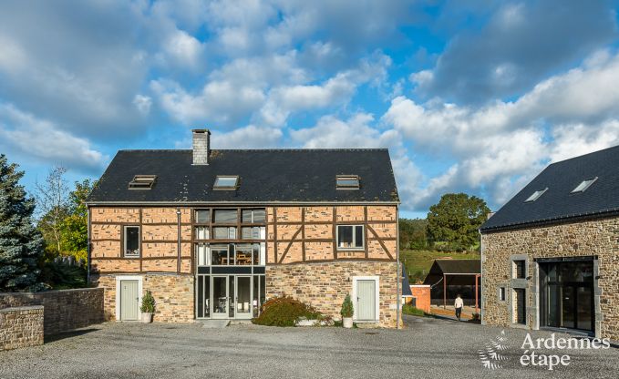 Holiday home in Erez�e for 20 athletes in the Ardennes