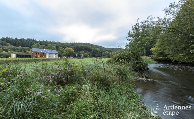 Luxury villa in Erez�e for 25 persons in the Ardennes