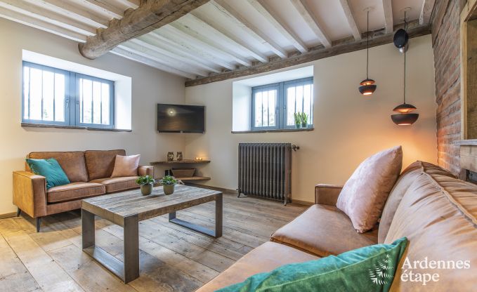 Luxury villa in Erez�e for 25 persons in the Ardennes