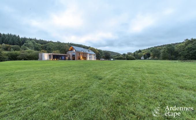 Luxury villa in Erez�e for 25 persons in the Ardennes