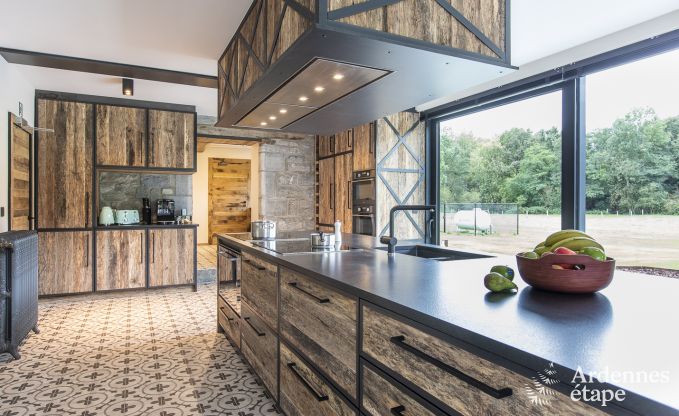 Luxury villa in Erez�e for 25 persons in the Ardennes