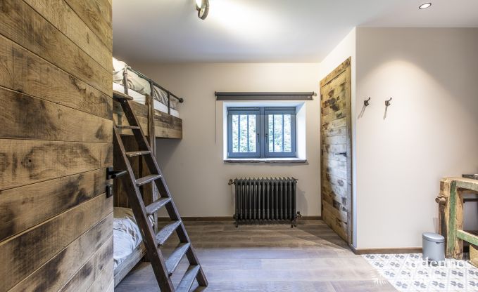 Luxury villa in Erez�e for 25 persons in the Ardennes