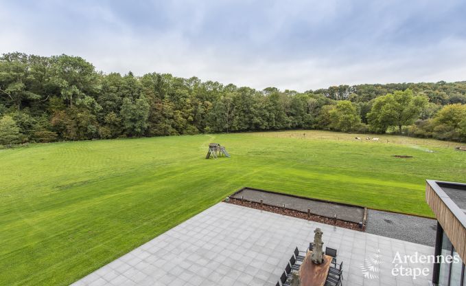 Luxury villa in Erez�e for 25 persons in the Ardennes