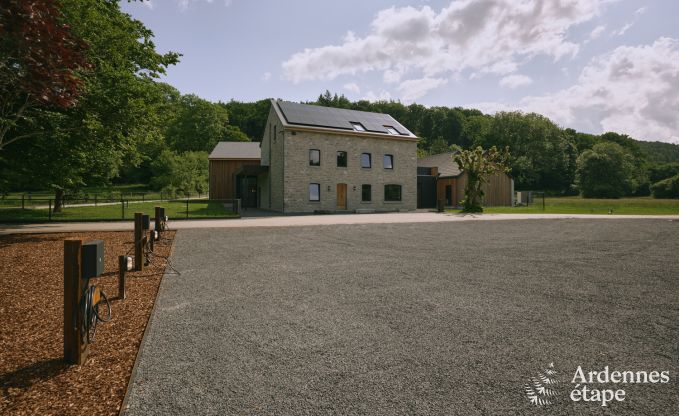 Luxurious villa in Erez�e with 9 bedrooms, 9 bathrooms, indoor pool, sauna and large garden for 24 people