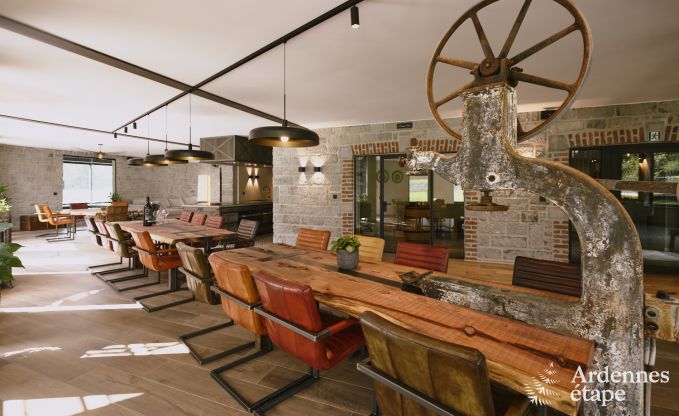 Luxurious villa in Erez�e with 9 bedrooms, 9 bathrooms, indoor pool, sauna and large garden for 24 people