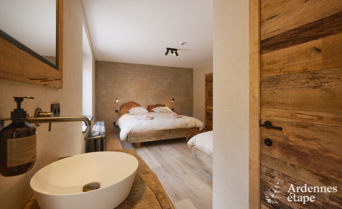 Luxurious villa in Erez�e with 9 bedrooms, 9 bathrooms, indoor pool, sauna and large garden for 24 people