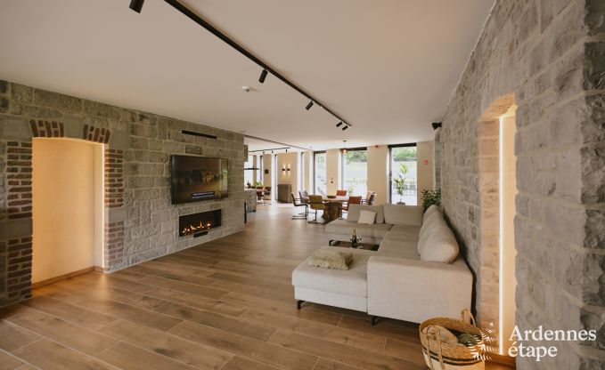 Luxurious villa in Erez�e with 9 bedrooms, 9 bathrooms, indoor pool, sauna and large garden for 24 people