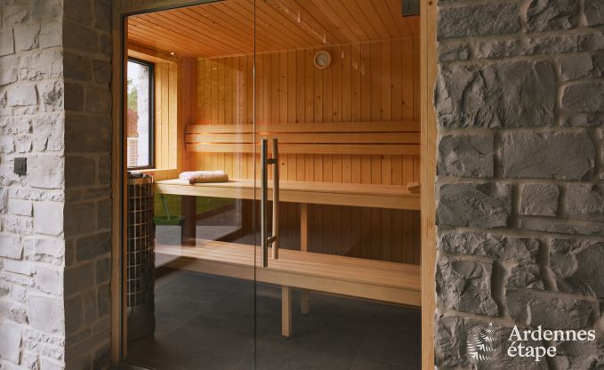 Luxurious villa in Erez�e with 9 bedrooms, 9 bathrooms, indoor pool, sauna and large garden for 24 people