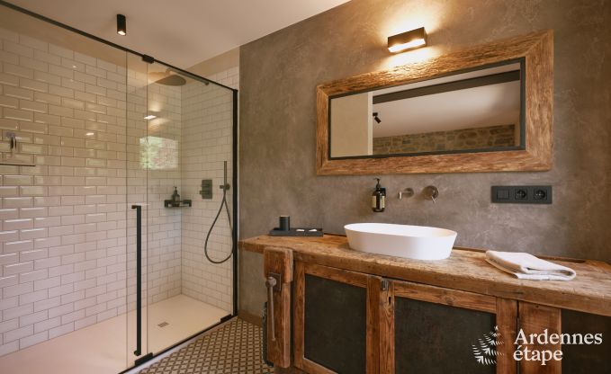 Luxurious villa in Erez�e with 9 bedrooms, 9 bathrooms, indoor pool, sauna and large garden for 24 people