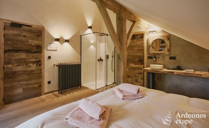 Luxurious villa in Erez�e with 9 bedrooms, 9 bathrooms, indoor pool, sauna and large garden for 24 people