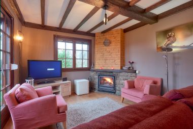 Authentic chalet for 4 in Erezée: relaxation and nature in the heart of the Ardennes