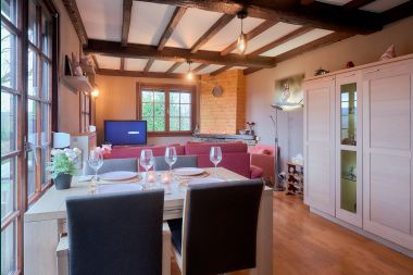 Authentic chalet for 4 in Erezée: relaxation and nature in the heart of the Ardennes