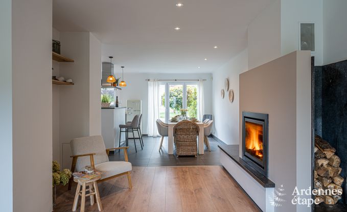 Comfortable house for 7 people in Eupen with 4 bedrooms, modern kitchen, private terrace and garden