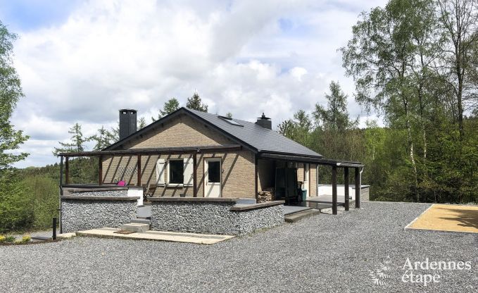Holiday home with a view and wood fire to rent in the Ardennes for four people (Ferrières)