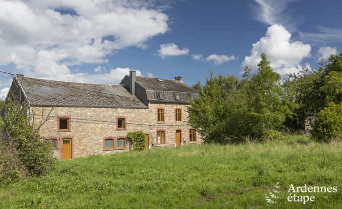 Comfortable cottage ideal for 32 people in Ferrières