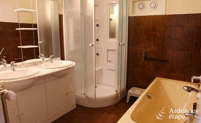 Holiday cottage in Ferri�res for 15 persons in the Ardennes