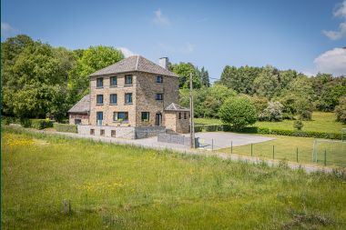 Holiday cottage in Ferrières for 32 persons in the Ardennes