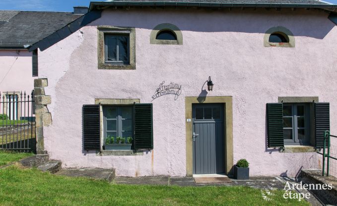 Holiday cottage in Florenville for 2/4 persons in the Ardennes
